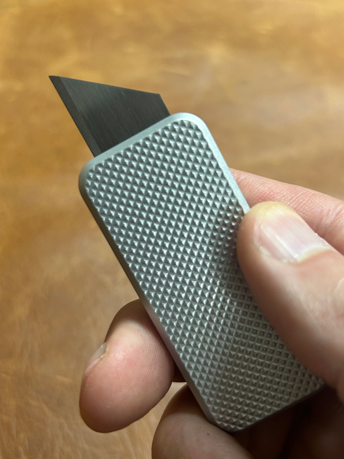 Knurled